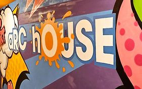 Arc House Pop Art